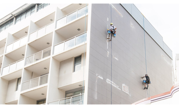 Commercial building painting