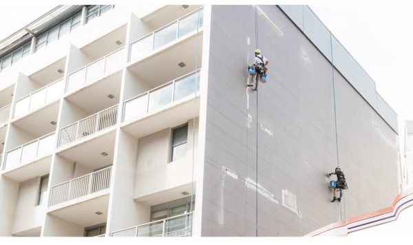 abseiling painters in Sydney